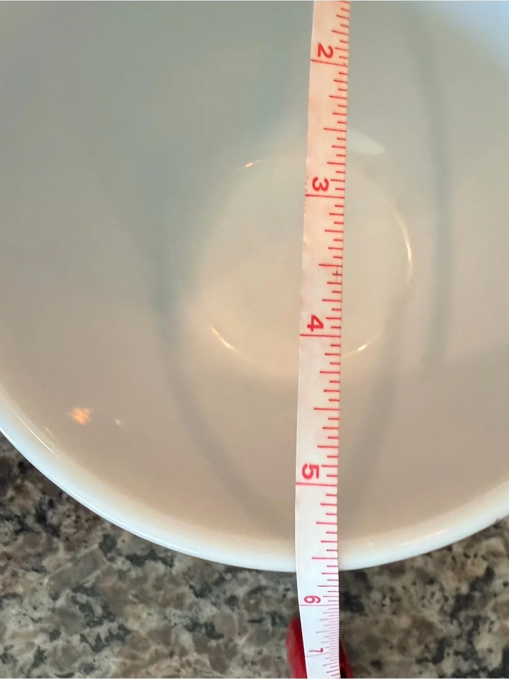 Vintage Pyrex 750 ml White Ceramic Mixing Bowl with Subtle Embossed Logo